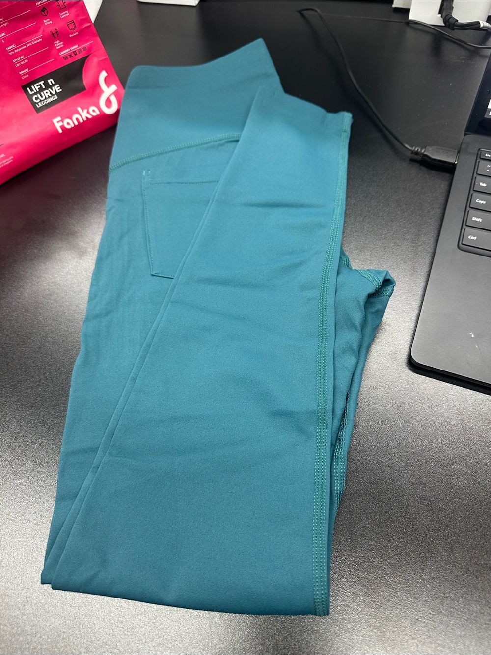 Fanka lift and curve leggings
